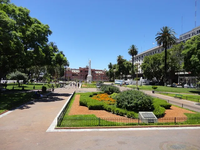 plaza de mayo