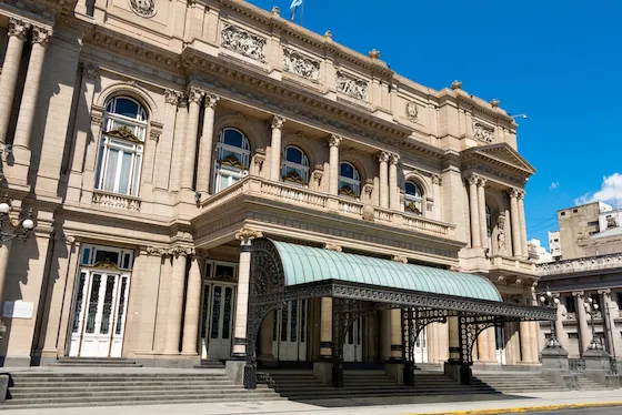Teatro colon lugar que ver en buenos aires