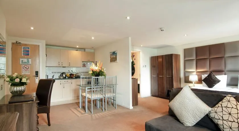 Grand Plaza Serviced Apartments