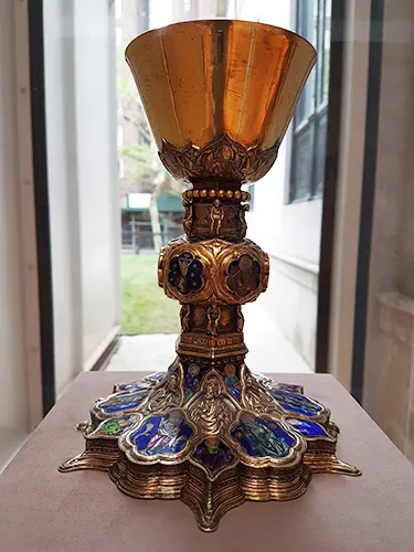 Caliz medieval de la colección del museo Morgan en Nueva York - Foto de AHM