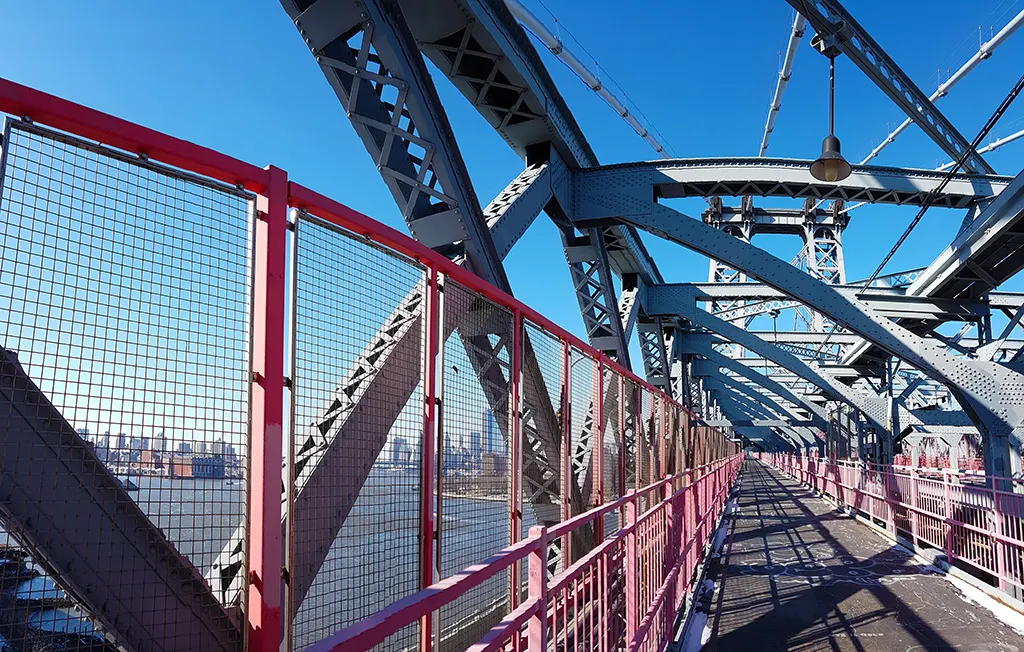 Paso peatonal del Puente de Williamsburg - Foto de Andrea Hoare Madrid