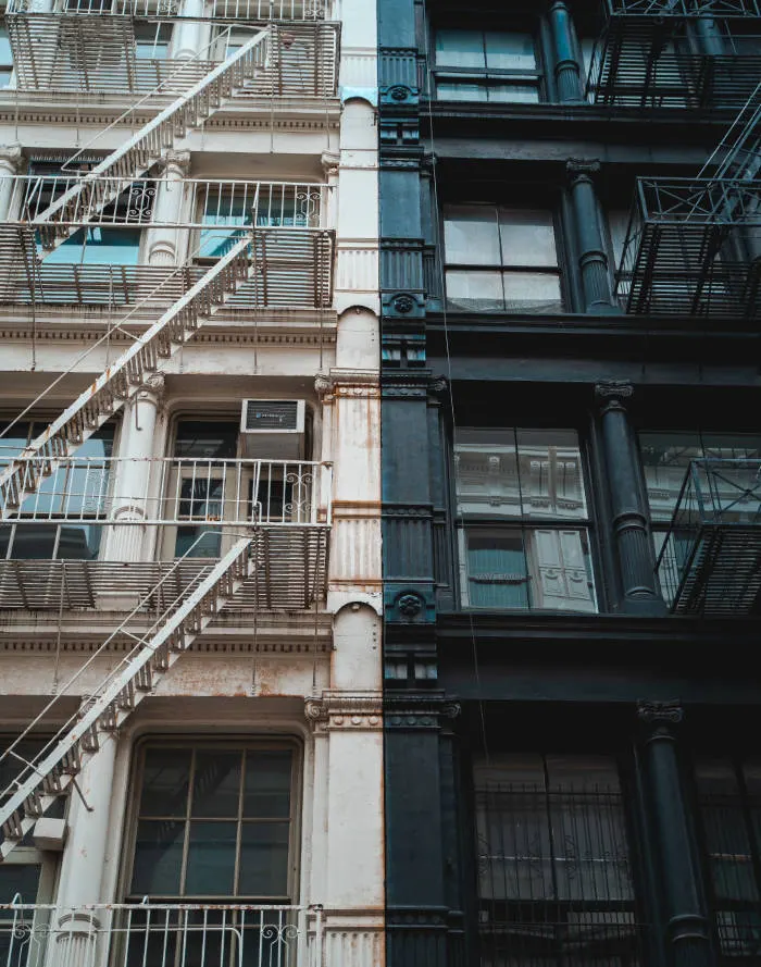 Típicos edificios con estructura de hierro de SOHO - Foto de Radoslav Bali en Unsplash disponible en https://unsplash.com/photos/0rONm-5lDA4