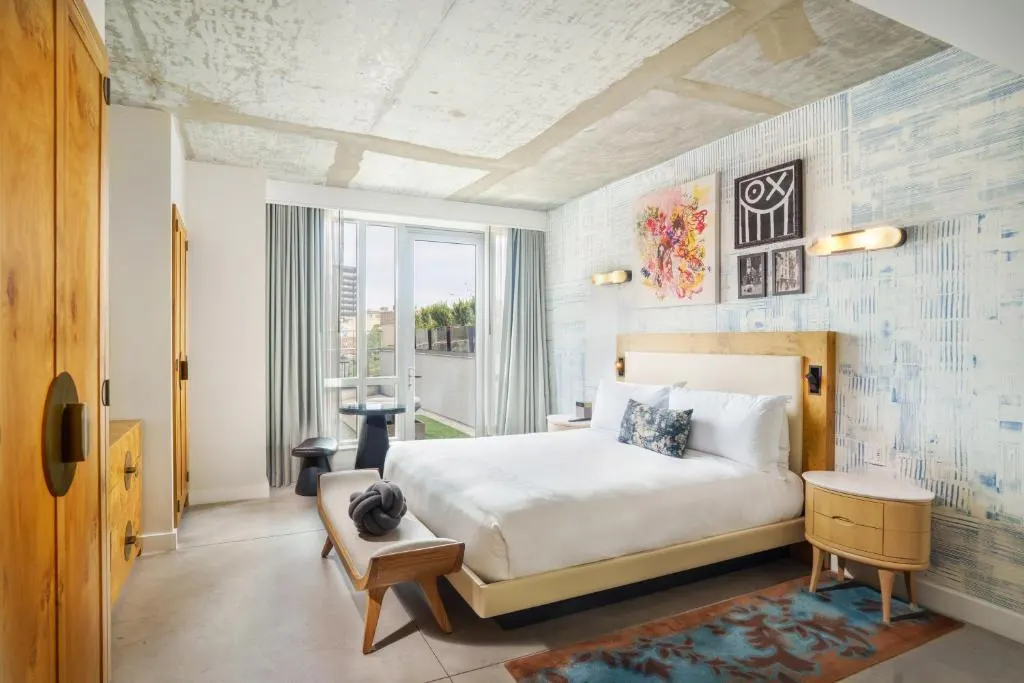 Hoteles de cuatro estrellas en Nueva York: Hotel 50 Bowery en el top 5 de la lista.
