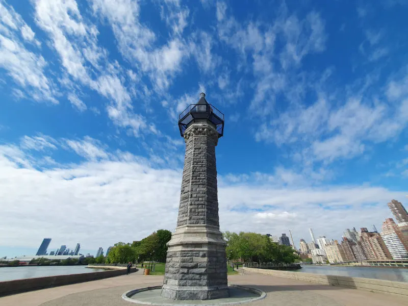 Faro Blackwell ubicado al extremo sur de Roosevelt Island. Foto de Andrea Hoare Madrid