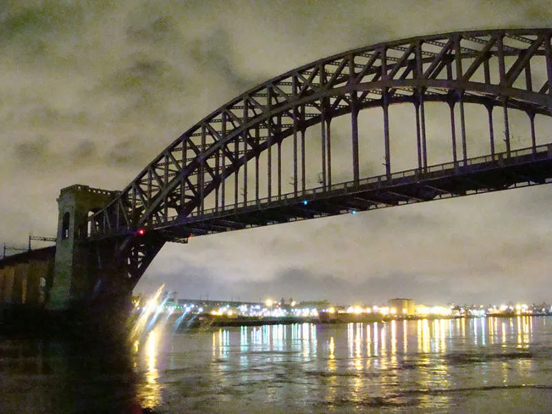 Hell Gate Bridge seen from Astoria Park. Photo by Andrea Hoare Madrid