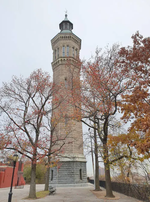 Torre del Acueducto de Croton en el HighBridge Park en Washington Heights en Uptown Manhattan - Foto de Andrea Hoare Madrid