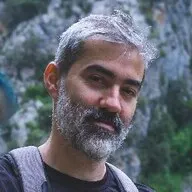 Flavio Bastos Amiel, editor of Porto.travel
