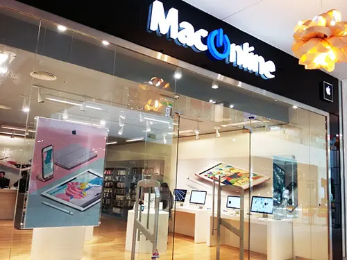Dónde comprar en Santiago tecnología y artículos electrónicos. Foto de AHM