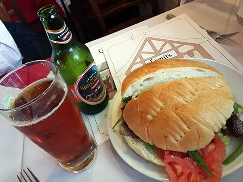 Sanguche Barros Luco del Lomits - Mejores sandwiches de Santiago Chile - Santiagoando - Foto de AHM
