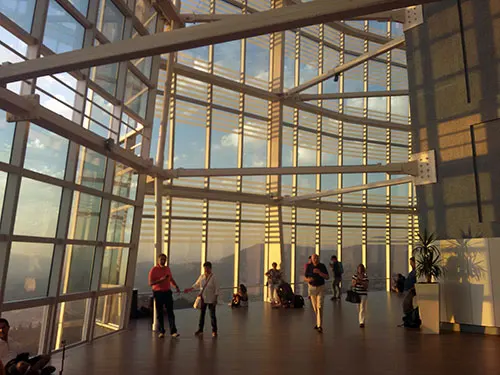 Mirador Sky Costanera - Foto de Andrea Hoare Madrid - Santiagoando