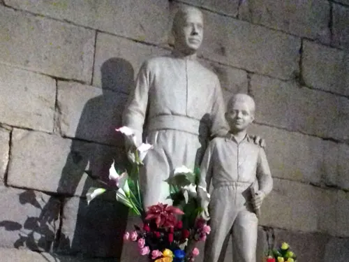 Altar de San Alberto Hurtado en la Catedral de Santiago - Foto de AHM