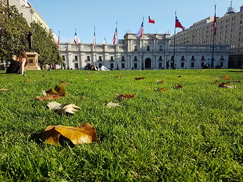 Palacio de La Moneda una de las principales atracciones de Santiago Centro. Foto de Andrea Hoare Madrid