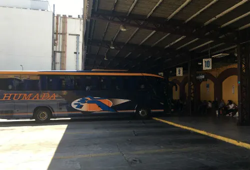 Terrapuerto Los Héroes, Buses interurbanos. Foto tomada por AD para Santiagoando