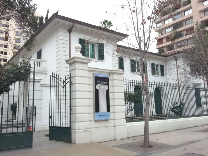 Sede del MUI, el Museo Interactivo de Las Condes - Foto de Andrea Hoare Madrid