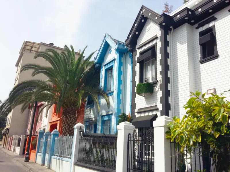 Calle Viña del Mar, barrio de Providencia patrimonial. Santiagoando: guía de Santiago. Foto de Andrea Hoare Madrid