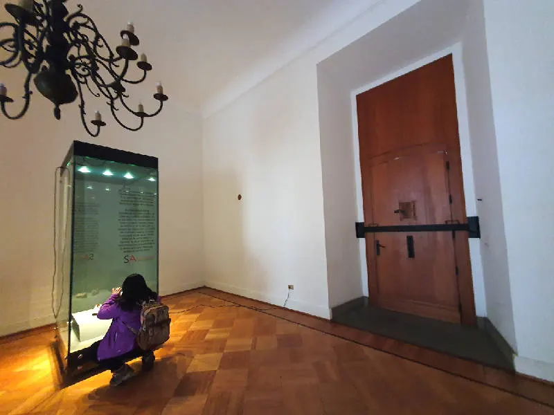 Puerta de Morandé 80 Palacio de la Moneda vista desde el interior - Foto de Andrea Hoare Madrid - Santiagoando