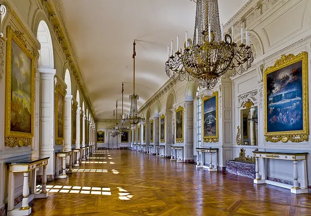 Interior do Palácio de Versalhes Interior-palacio-de-versailles
