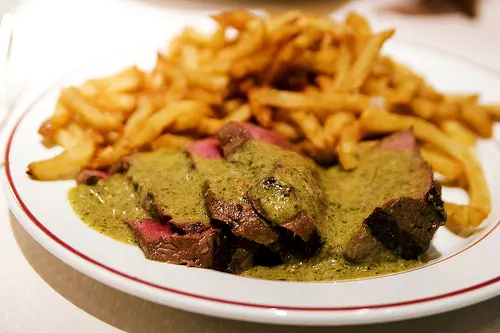 comer-carne-em-paris