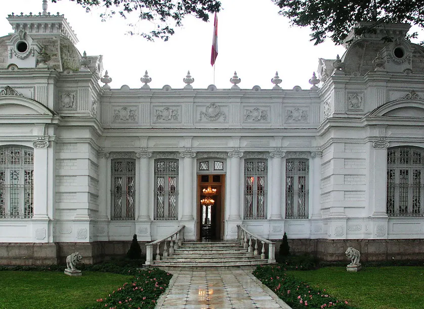 Fachada de Museo Pedro de Osma
