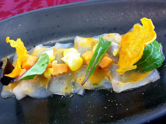 Tiradito de pescado en Lima