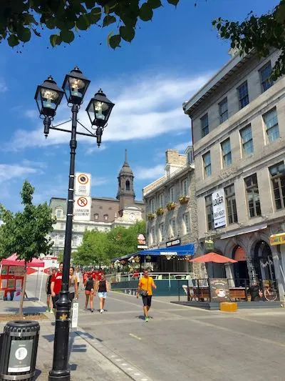 Plaza Jacques Cartier Calle del Vieux Montreal