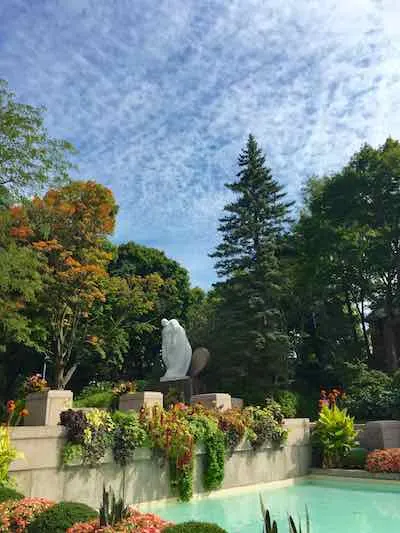 Estaciones en los jardines Jardin del oratoire Saint Joseph