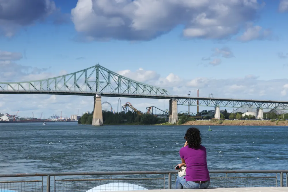 Admirar el Old port montreal